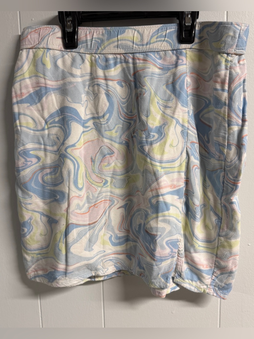 Abercrombie kids pastel marble swirl skirt, size 15/16